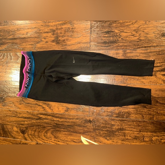 Nike leggings - Picture 1 of 3